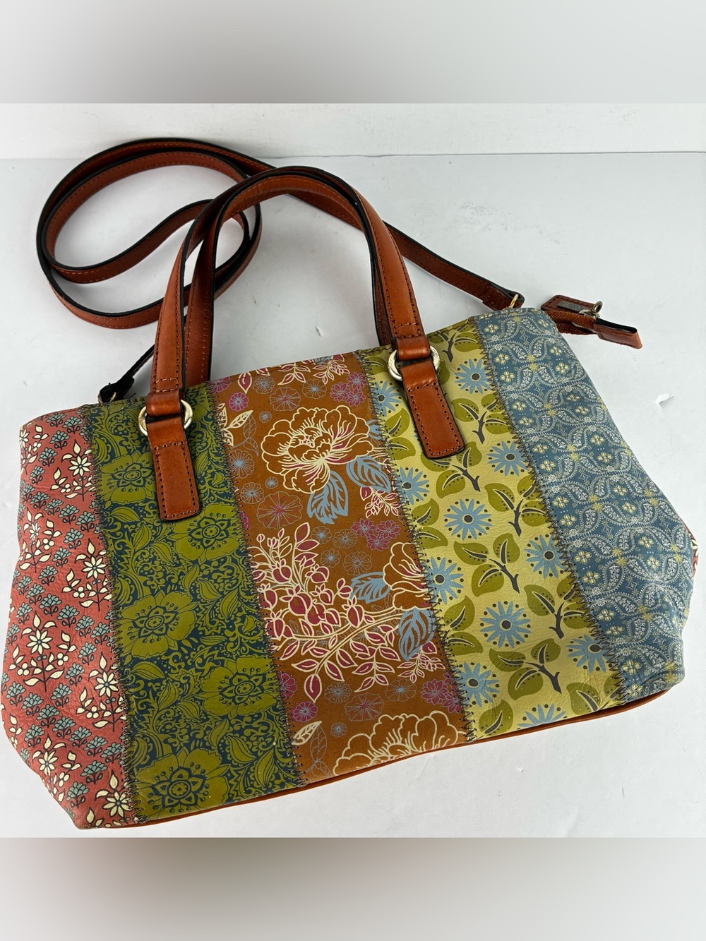 Fossil Floral Tapestry Leather Purse